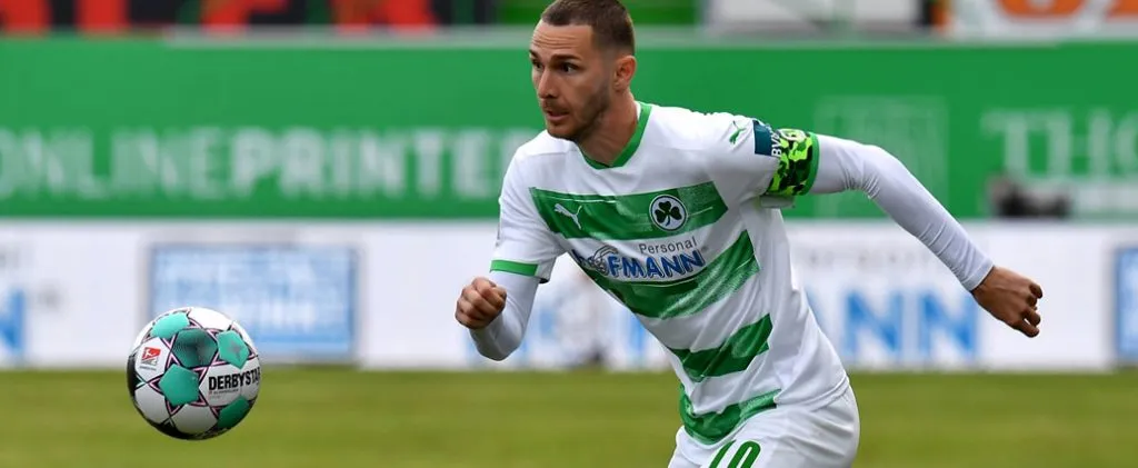 Using 2016–17 Bundesliga Scoring Stats to Find Over/Under Betting Opportunities